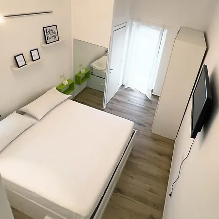 Hope Skyview בארי