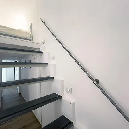 Hope Skyview * בארי