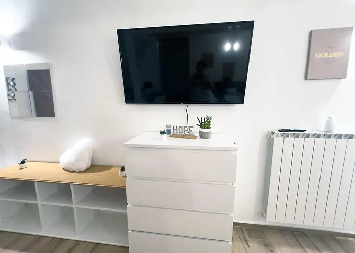 Apartment Hope Skyview Bari